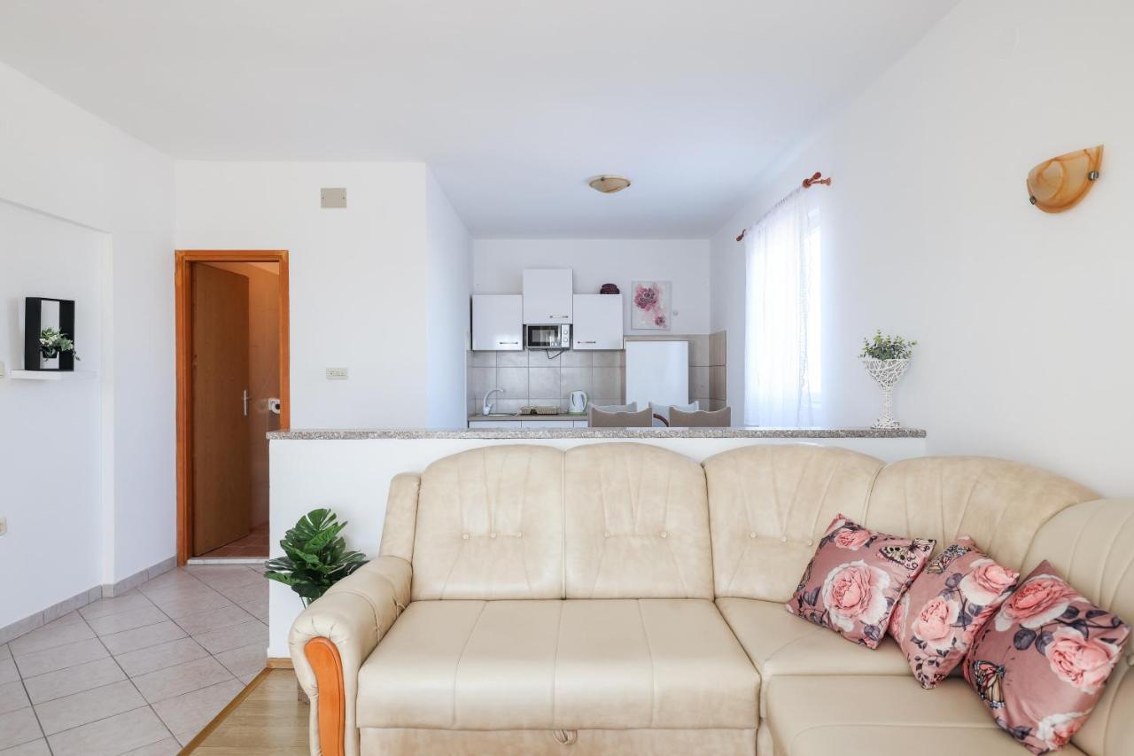 Apartments Miky Vrsi Extérieur photo